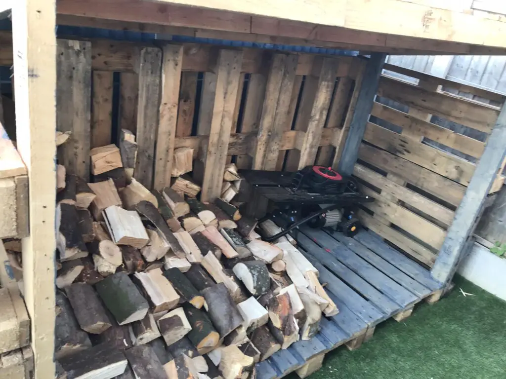 Wood Stack in Pallets